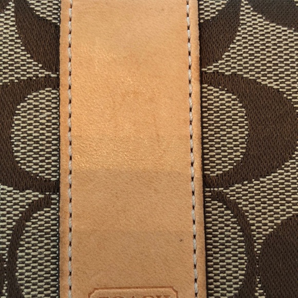 Coach logo wallet with leather stripe - Picture 5 of 5